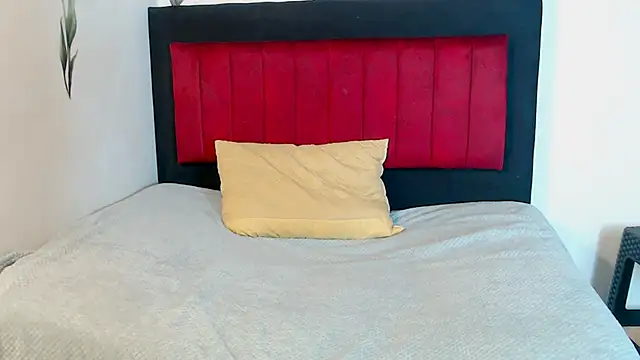 AMARYXS online show from February 19, 2026, 6:38 pm