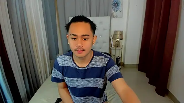 Snapshot of asianblackbigcock chatting on November 9, 2025, 4:27 am asianblackbigcock online show from November 9, 2025, 4:27 am