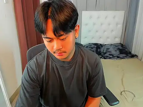 Snapshot of asianblackbigcock chatting on November 14, 2025, 4:27 am asianblackbigcock online show from November 14, 2025, 4:27 am