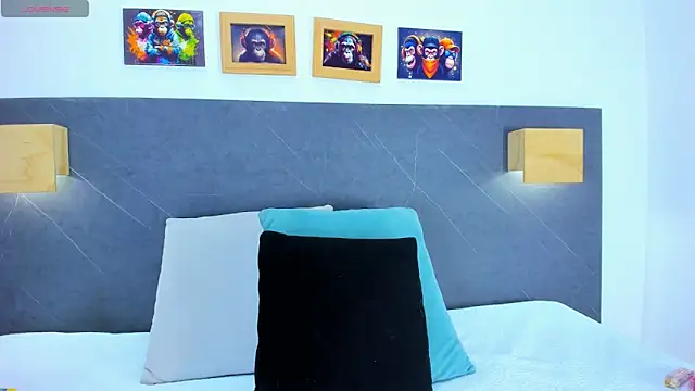 Andhrea Vale online show from February 17, 2026, 12:13 pm