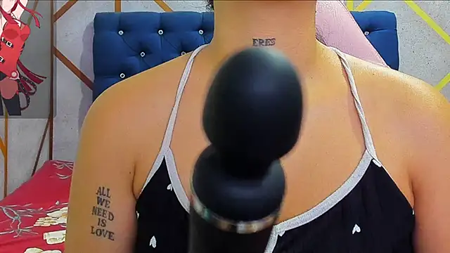  vaiolet owo online show from February 4, 2026, 5:02 am