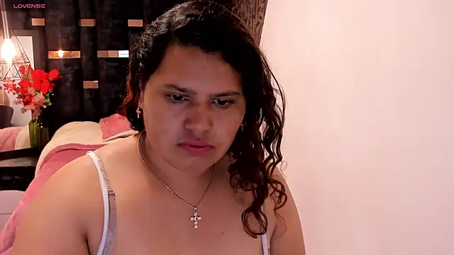 Snapshot of Nina__Sky chatting on November 28, 2025, 1:55 pm Nina Sky online show from November 28, 2025, 1:55 pm