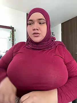 sweetmuslim01 online show from March 1, 2026, 4:29 pm