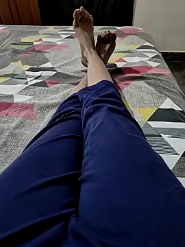 iiseemasingh online show from November 16, 2025, 6:29 am