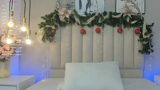 EmilyMiller 22 online show from November 23, 2025, 12:37 pm