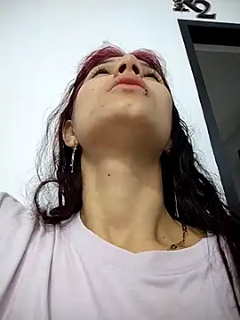 jov and thomas online show from November 17, 2025, 3:16 pm