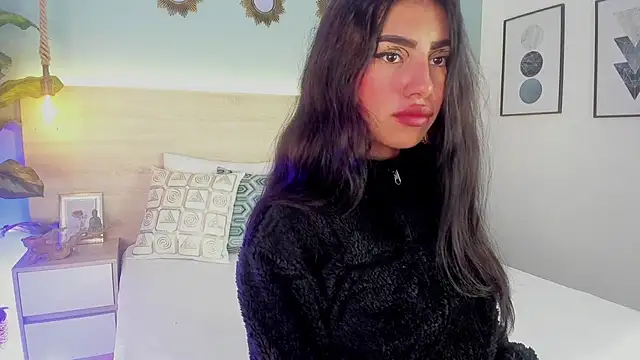 CherryNovva online show from November 30, 2025, 2:07 pm