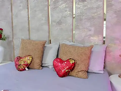 Snapshot of EmmaSinclair chatting on January 15, 2026, 12:08 pm EmmaSinclair online show from January 15, 2026, 12:08 pm