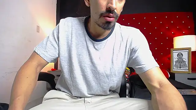 Magnar Royal online show from November 22, 2025, 4:17 pm