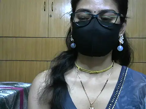 Fairy Pie online show from March 28, 2026, 8:54 pm