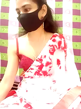 Fairy Pie online show from January 6, 2026, 5:17 pm