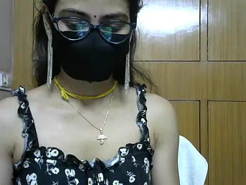 Fairy Pie online show from March 15, 2026, 6:59 pm