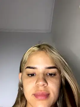 Sara  Secret online show from January 7, 2026, 7:46 am