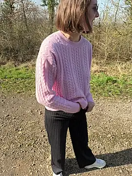 Snapshot of roroandjujuLoveX chatting on February 26, 2026, 1:33 pm roroandjujuLoveX online show from February 26, 2026, 1:33 pm