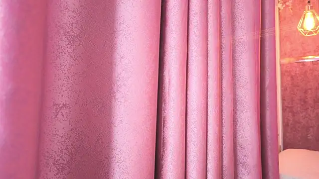 AuroraLanee  online show from January 12, 2026, 6:47 pm