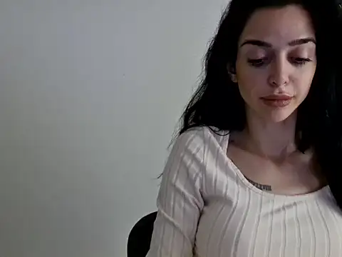 Snapshot of gloriyapg chatting on November 20, 2025, 10:38 am gloriyapg online show from November 20, 2025, 10:38 am