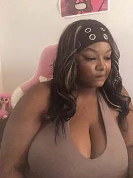 Fxncymuse online show from March 6, 2026, 2:01 pm