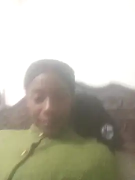 Aliis Love online show from February 15, 2026, 2:23 am