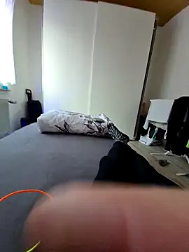 TirelessLot3 online show from March 12, 2026, 4:22 pm