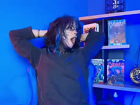 luxiel  online show from February 21, 2026, 12:01 am