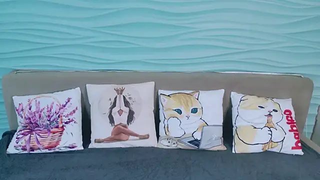 NikaLove- online show from November 26, 2025, 10:10 pm