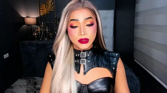 GwennGoddess online show from February 15, 2026, 3:51 am