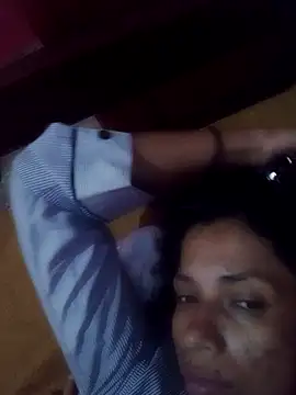 SnowedVat online show from November 19, 2025, 7:03 pm