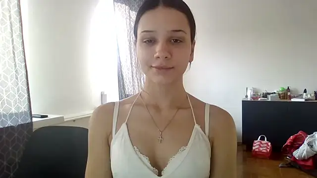 Snapshot of CarmenBody chatting on December 17, 2025, 9:36 am CarmenBody online show from December 17, 2025, 9:36 am