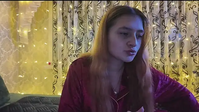 SweetLiaison online show from January 10, 2026, 6:47 pm