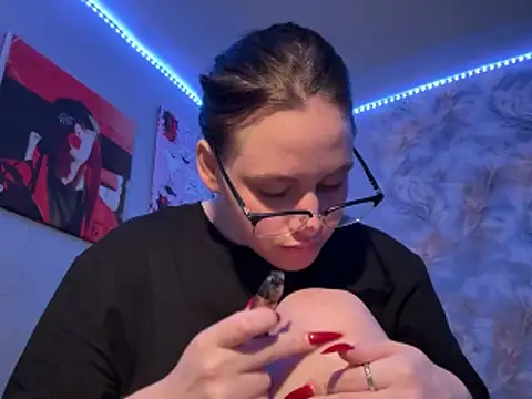 LANICROSS online show from November 20, 2025, 12:39 pm