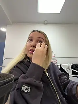 KilianaNoir online show from February 24, 2026, 6:14 am