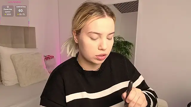 KilianaNoir online show from March 9, 2026, 7:34 am