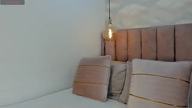 caro gemm online show from January 7, 2026, 5:01 am