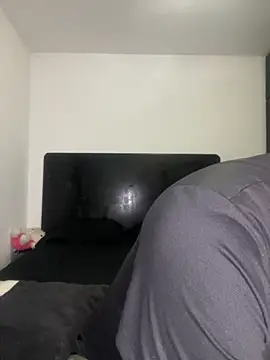 Snapshot of vanevip123 chatting on November 18, 2025, 11:13 am vanevip123 online show from November 18, 2025, 11:13 am