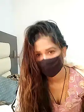 Snapshot of black_and_white_choco chatting on January 9, 2026, 7:37 am black and white choco online show from January 9, 2026, 7:37 am