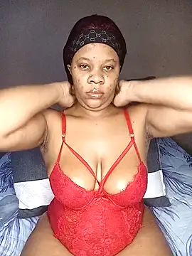 Snapshot of Emmylove-xr25 chatting on February 10, 2026, 1:10 pm Emmylove-xr25 online show from February 10, 2026, 1:10 pm