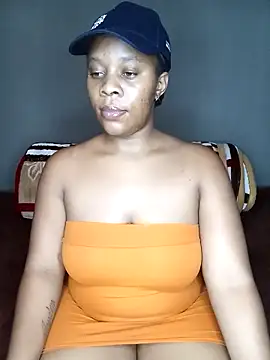 Snapshot of Emmylove-xr25 chatting on November 28, 2025, 6:30 pm Emmylove-xr25 online show from November 28, 2025, 6:30 pm