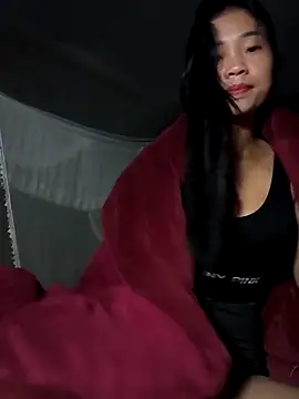 Lynly k2 online show from November 14, 2025, 12:53 pm