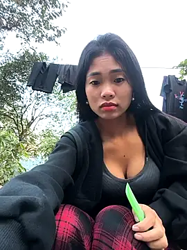 Lynly k2 online show from November 22, 2025, 12:10 am