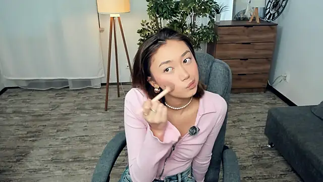 Snapshot of RyanGrandt chatting on November 22, 2025, 9:08 am RyanGrandt online show from November 22, 2025, 9:08 am