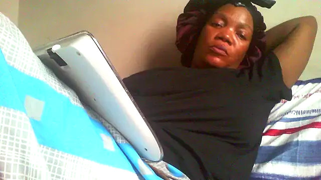 DustyLucy02 online show from March 21, 2026, 3:05 pm