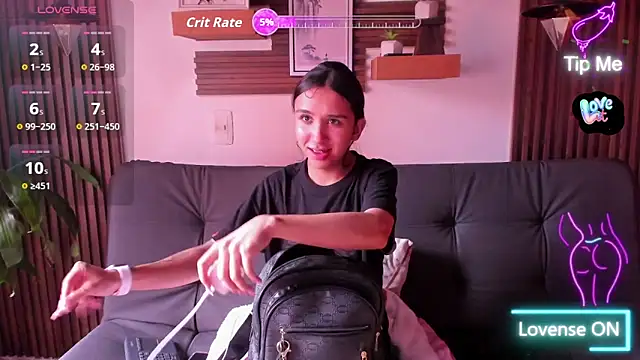 Snapshot of Melany_27 chatting on November 24, 2025, 12:38 pm Melany 27 online show from November 24, 2025, 12:38 pm