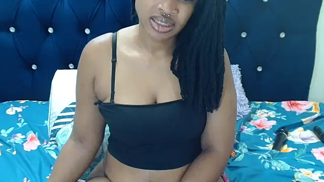 Snapshot of JuiceLips88 chatting on November 26, 2025, 3:50 am JuiceLips88 online show from November 26, 2025, 3:50 am