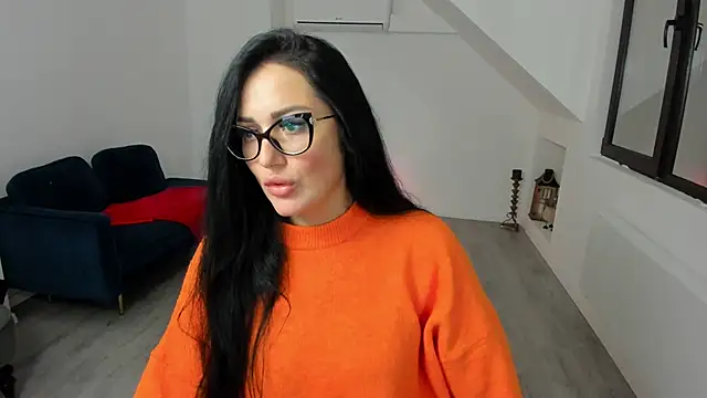 Snapshot of AnyaEvy chatting on December 17, 2025, 5:01 am AnyaEvy online show from December 17, 2025, 5:01 am