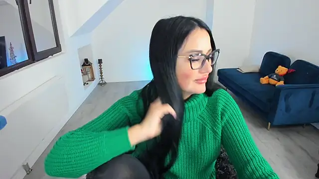 Snapshot of AnyaEvy chatting on January 9, 2026, 4:30 am AnyaEvy online show from January 9, 2026, 4:30 am