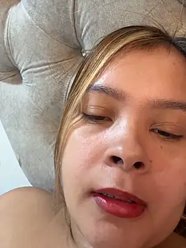 Snapshot of MelodySanz chatting on February 11, 2026, 3:12 pm MelodySanz online show from February 11, 2026, 3:12 pm