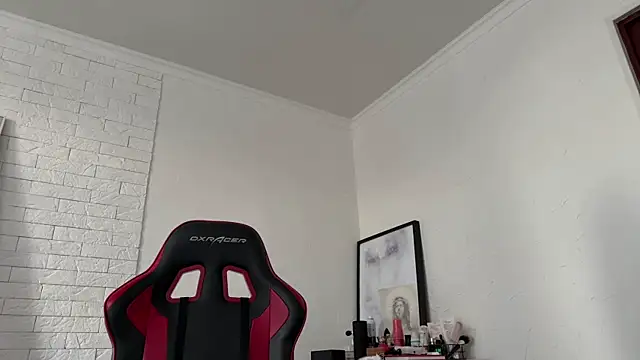 Snapshot of JasperWonder chatting on November 23, 2025, 12:59 pm JasperWonder online show from November 23, 2025, 12:59 pm