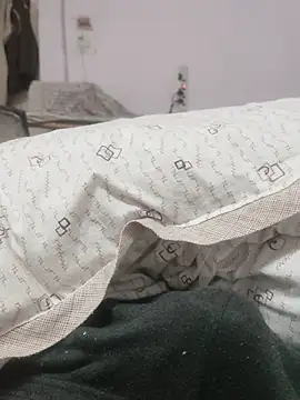 Snapshot of Sandar_clegan chatting on December 21, 2025, 1:19 am Sandar clegan online show from December 21, 2025, 1:19 am