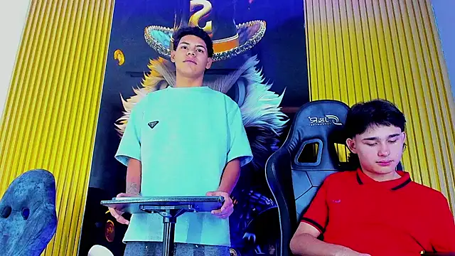 Tommy bigcock19 online show from November 23, 2025, 12:26 pm