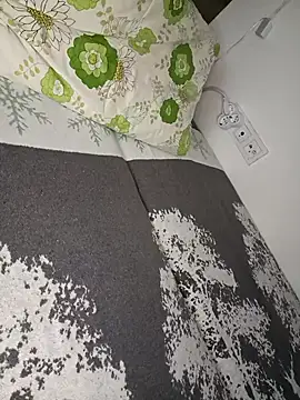 Snapshot of She_Sars chatting on November 22, 2025, 5:50 am She Sars online show from November 22, 2025, 5:50 am